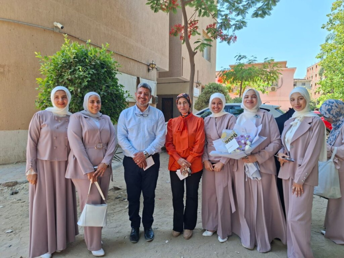 طلاب كلية الزراعة بجامعة بنها يبتكرون مواد مستدامة من مطحون القواقع ويرقات ذبابة الجندي الأسود لدعم الصناعات البلاستيكية وتخزين الطاقة."