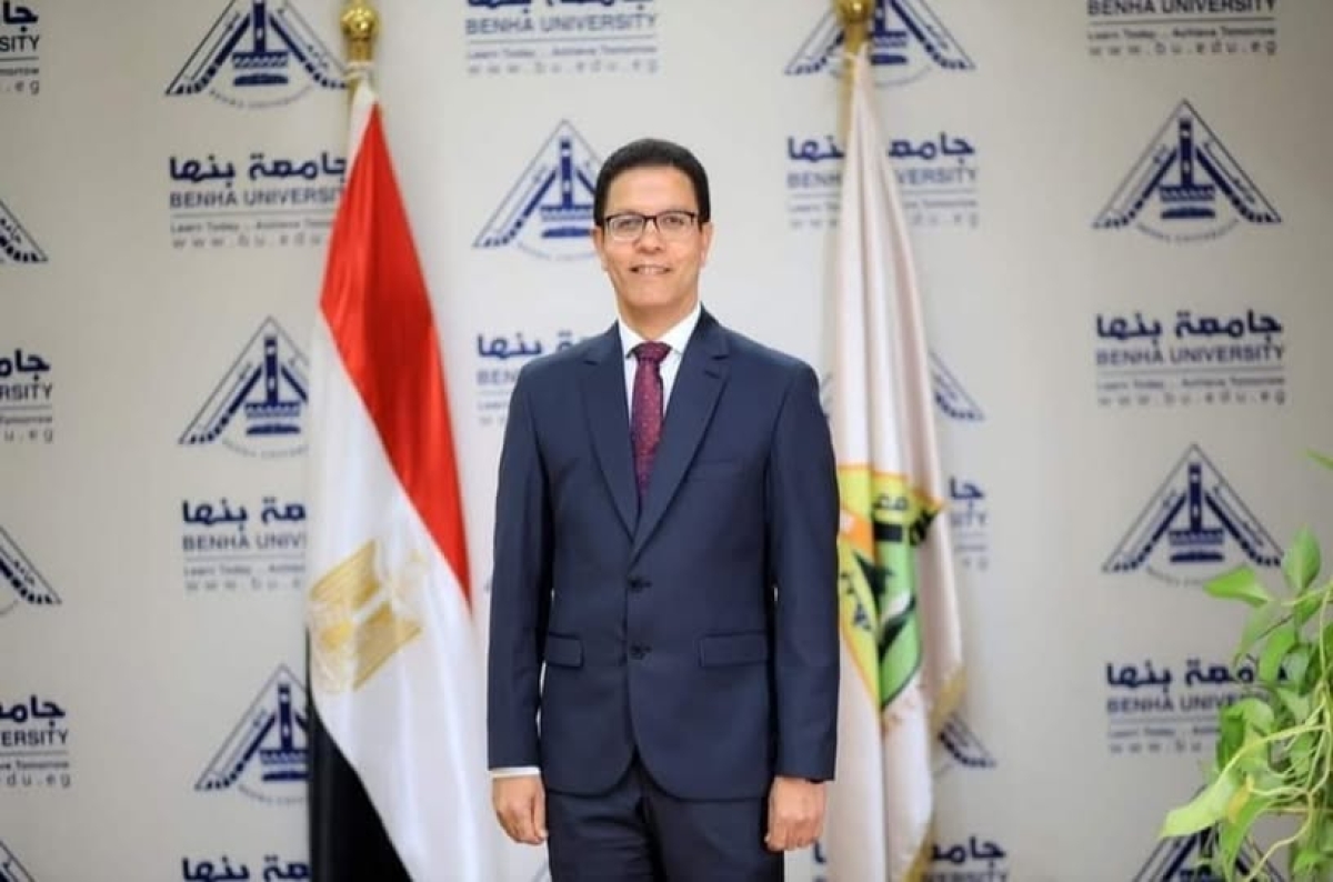 رئيس جامعة بنها يهنئ الرئيس السيسي بذكري انتصارات أكتوبر